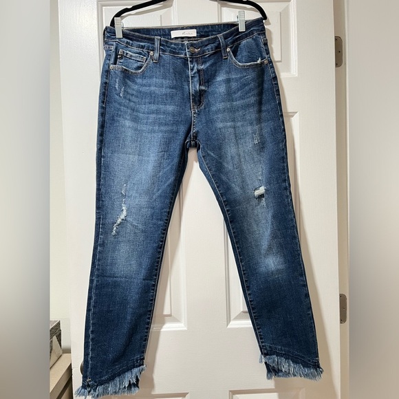 KanCan Denim - EUC KANCAN BLUE SKINNY JEANS WITH SLIGHT DISTRESSING